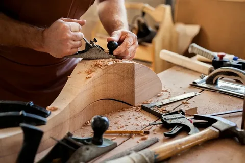 Skilled Carpentry Services in Roseville