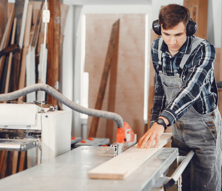 Top Residential and Commercial Carpentry Services in Rocklin