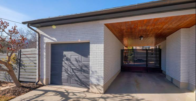 Find Professional Door Replacement Near Me in Roseville